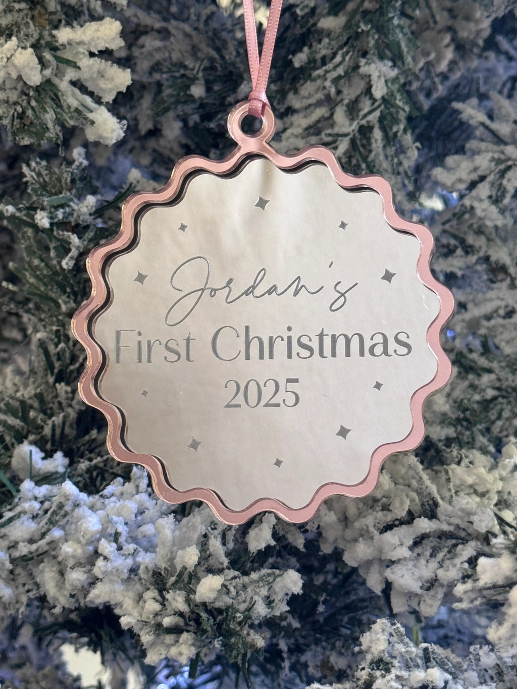 Double Layer Personalised Christmas Ornament – Scalloped Mirrored Acrylic 3D Bauble - Make It Personal Gift Co