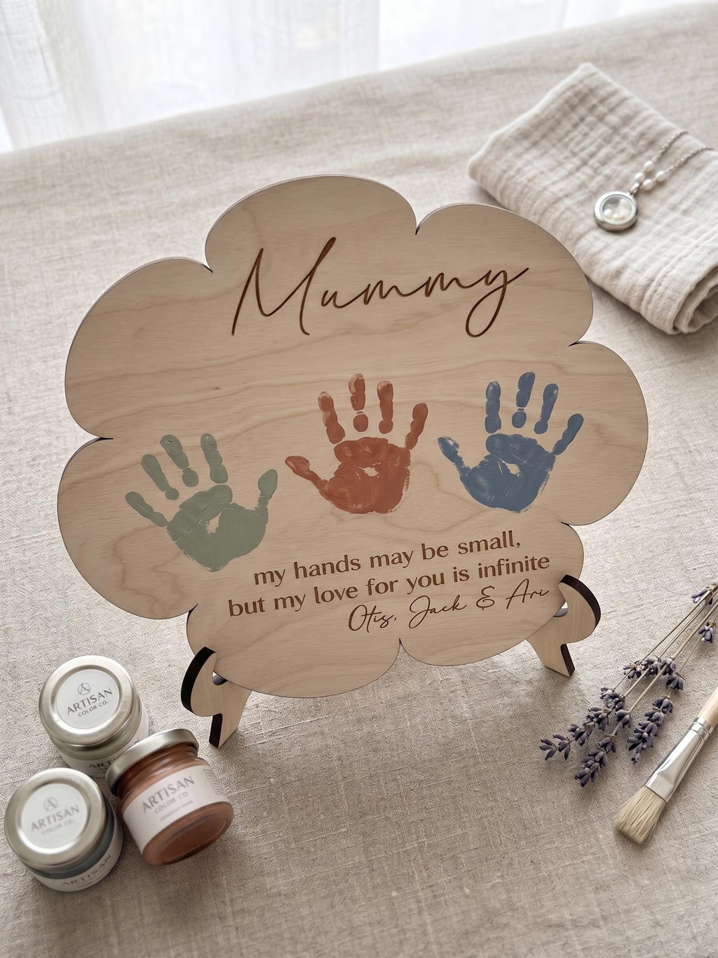 Personalised Mothers Day Handprint Plaque, Custom Wooden Flower Sign for Mum or Nan, DIY Kids Keepsake Gift with Display Stand